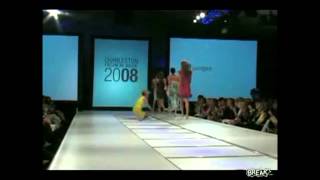 Models Falling Down on the Runway part 1 [upl. by Brathwaite]