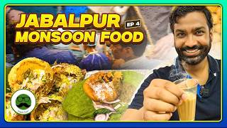 Monsoon Street Food in Jabalpur  Gupta Bhelpuri Teen Patti Mangode Sharda Tea  Veggie Paaji [upl. by Anailli]