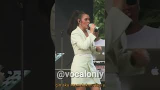 vocal only  raisa  mantan terindah shorts music [upl. by Ellerey]