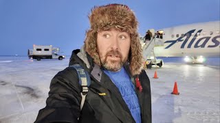 Flying To Top Of The World Above The Arctic Circle amp Over Frozen Ocean On ALASKA Airlines [upl. by Burns]