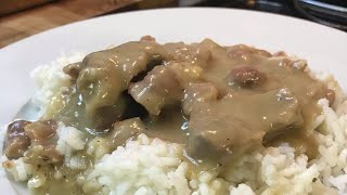 OLD SCHOOL SMOTHERED CHICKEN GIZZARDSGIBLETS WITH WHITE RICE [upl. by Stacie]