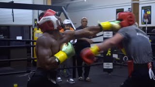 Demetrius Andrade displays 1000 Boxing IQ Training for David Benavidez WAR [upl. by Vassili]