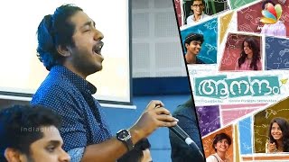 Vineeth Srinivasan sings Mohanlals Naran Song in Aanandam Promotion [upl. by Atteirneh47]