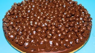 Tarta de chocolate con conguitos Muy facil [upl. by Idissak]