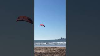 Am Beach von Essaouira Wind  und Kiteboard Surfen 🏄 🐪 shorts marokko wohnmobil [upl. by Nelleus]