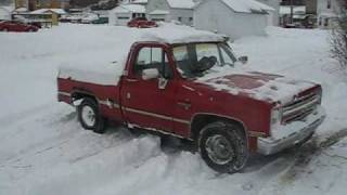 1986 C10 Silverado 305 4bbl Stuck in the Snow [upl. by Tye]