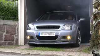 Opel Signum [upl. by Lilaj975]