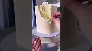 Comment réaliser un geode cake shorts patisserie [upl. by Brocklin]