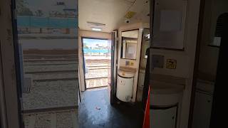 15484 Mahananda Express m4 Coach with full details [upl. by Arevle]