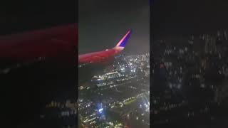 👌🏻Stunning🛩️view of Flight landing🛩️ at Mumbai Intl Airport flightlanding shorts mumbai [upl. by Figge471]