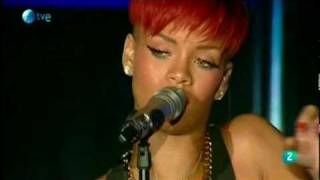 RihannaDivacom  Rihanna at Rock in Rio Festival  Fire bomb [upl. by Ydwor]