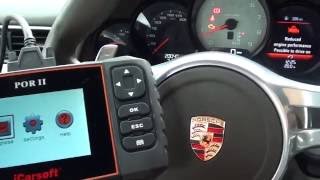 iCarsoft POR II Porsche Check Engine Light Reset Reduced Engine Performance Limp Mode [upl. by Thurman]