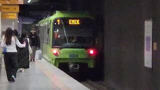 BursaRay Bursa Metrosu Korupark Metro İstasyonu 2çıkışı Bombardier B2010 Geçişi BURSARAYKRAL1881 [upl. by Eineg]