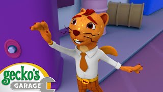 Weasel Madness  Geckos Garage  Robot Cartoons for Kids  Moonbug Kids [upl. by Anahgem493]