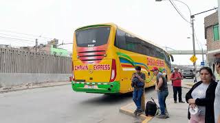 Buss Chavín Express en la Agencia Villa María Triunfo  Lima  Perú [upl. by Dorella]