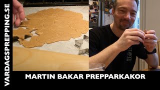 Martin bakar Prepparkakor [upl. by Annayehc]