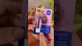 Hidratante Nívea Amora Shine ❤️ DEUS hidratantelabial amorashine nivea shorts makeup lipbalm [upl. by Kado808]