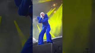 Joost Klein maakt Pinkpop wakker met ‘Europapa’ op de mainstage 🔥💚 3FM JoostKlein Pinkpop PP24 [upl. by Nunci483]