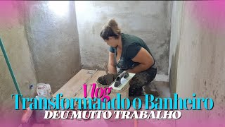 TRANSFORMANDO O BANHEIRO  COLOQUEI O PISO DO CHÃO part1 motivationalvideo diariodeobra 010 1k [upl. by Enehpets]