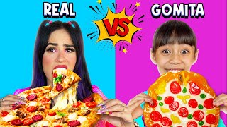 COMIDA DE GOMITA VS COMIDA REAL DESAFÍO POR 24 HORAS 😱🍕 Karla Bustillos [upl. by Luise733]