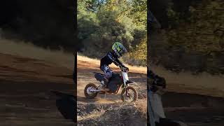 Electro and Co Razor Electric Dirtbike Rippin [upl. by Bala802]