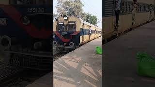 13553 Varanasi Memu Express Asansol Jn to Varanasi Jn [upl. by Fu]