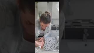 moucher le nez de bébé avec le mouche bébé prorhinel et le spray nasal [upl. by Dnarb]