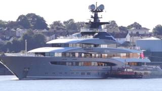 KISMET  A billionaires SUPERYACHT  outbound from london 31016 [upl. by Aeneus]