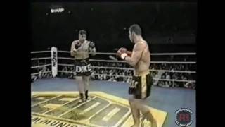 K1 Classics Andy Hug vs Duke Roufus アンディ・フグ [upl. by Ynahteb406]