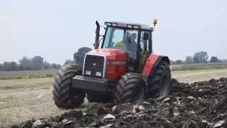 Massey Ferguson 8160 ploughing 2015 [upl. by Ytirehc]