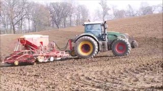 Sowing with a Fendt 927 Vario with double tires Vaderstad Rapid 450 P 4K [upl. by Analaf889]