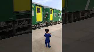 GreenLine Express 6DN 🚂 viral trending shotrs [upl. by Nahgrom]