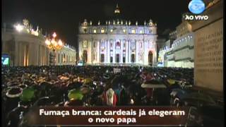 Fumaça branca Novo Papa é eleito  130313 [upl. by Huba]