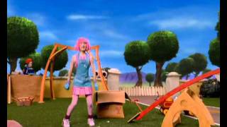 LazyTown  Playing on the playground Italiano [upl. by Kinzer]