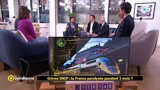 Grèves SNCF  La France paralysée pendant trois mois [upl. by Pasadis]