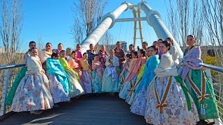 Las Falleras Mayores de Valencia 2016 y su Corte de Honor en BIOPARC [upl. by Shane215]