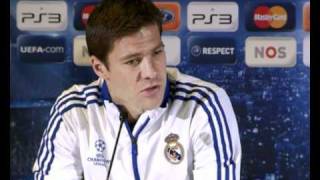 AjaxReal Madrid Xabi Alonso y Mourinho en rueda de prensa [upl. by Are175]