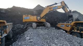 Cat 390F L efficiency loading 772 Gs Pure engine sound Outside and incab view [upl. by Okime752]