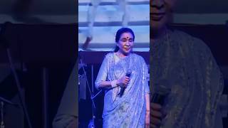 90 s song Le Gayi Le Gayi 👑🎵🎵🎼 old is gold 🥇🏆 hindi90ssongs ashabhosle oldsong [upl. by Eloc987]