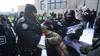 Police move in on Ottawa truck protest make arrests [upl. by Attener]