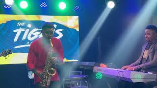 AFRICAN TRADITIONAL GOSPEL SONG  OSUBA RE RE O  LIVE SAXOPHONE MINISTRATION [upl. by Axia]