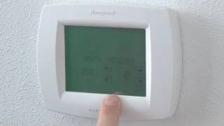 Chronotherm Vision Modulation aantal perioden per dag aanpassen  Honeywell Home [upl. by Greg]