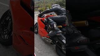 Panigale 899 vs F3 800 RC [upl. by Burgwell121]