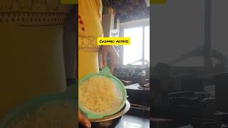 Aloo pokora kar kar valo lage shorts food cooking recipe dreamyjourneys [upl. by Ellehcin]