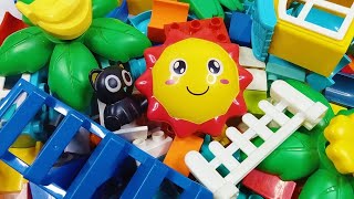 Satisfying building block marble run ☆ Create an interesting marble track building using Lego Duplo [upl. by Drarig]