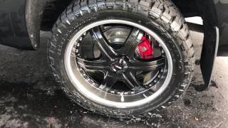 08 Tundra 3 inch leveling kit with 33x1250x22 no problem [upl. by Arral]