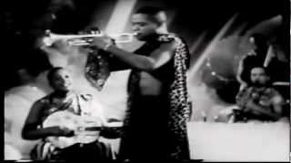 Louis Armstrong  Satchmo At His Best  Legends In Concert [upl. by Narual662]