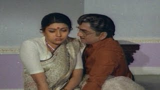 Anubandham Movie  ANR And Sujatha Beautiful Love Scene  ANR Sujatha Karthik  Shalimar Movies [upl. by Okikuy]