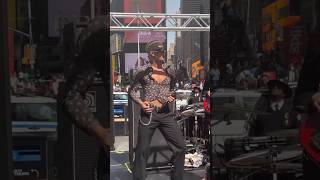 Måneskin Surprise🤩Live in Times Square New York 150923maneskin [upl. by Hewett]