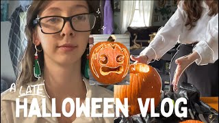 Halloween vlog im late im sorry [upl. by Einreb]